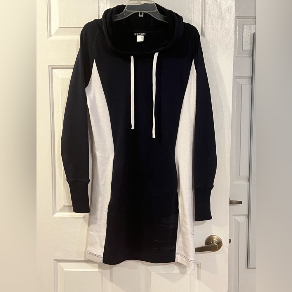 VENUS Navy blue and white hooded sweatshirt dress, Sz M